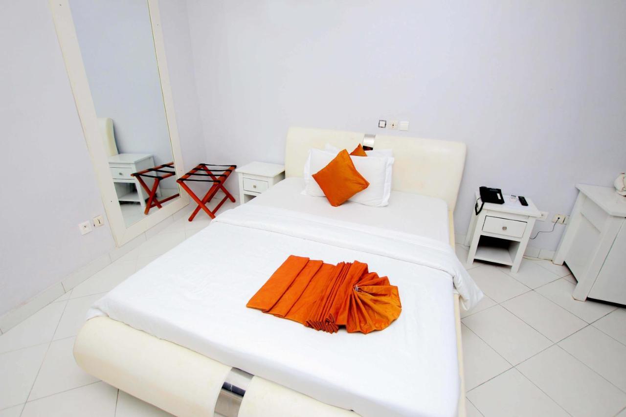 Hotel Galilee Cotonou Exterior photo